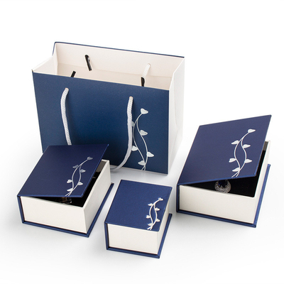 comprare Scatola regalo in pelle per confezioni regalo di gioielli piccoli con logo e personalizzazione fabbricazione online