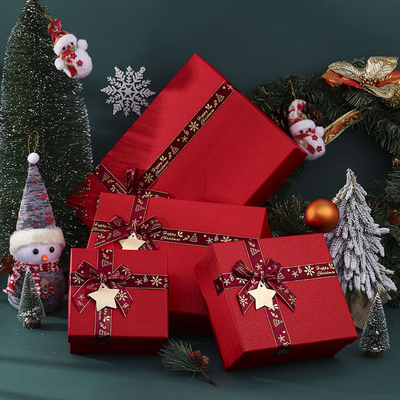 comprar Artesanato de presente Papel rígido colorido personalizado Caixa de presente de Natal Embalagem com fita Fabricação em linha